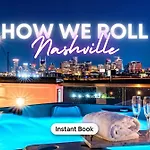 New We Roll Rooftop - Hot Tub With Views - 13 Beds Holiday home *