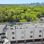 Sounds Like Fun Stunning Views 5 Miles To Dt *