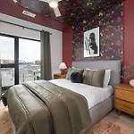 Hyve-the Dolly Parton Experience-private Balcony * Nashville