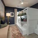 Hyve-the Dolly Parton Experience-private Balcony Holiday home *