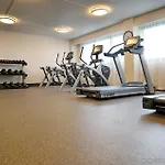 Airport Marriott Hotel 4*