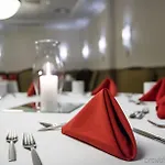 Airport Marriott Hotel