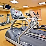 Hotel Express Airport By Ihg Nashville