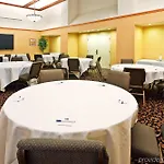 Hotel Express Airport By Ihg 3*