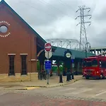 Broadway By Nashville Vacations