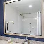 Airport Marriott