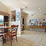 Microtel & By Wyndham Nashville