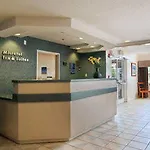 Hotel Microtel & By Wyndham