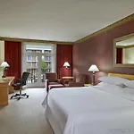 Sheraton Music Airport Hotel