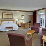 Sheraton Music Airport 4*