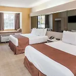 Hotel Microtel & By Wyndham
