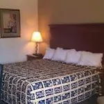 Hotel 6-nashville, Tn - Airport 3*