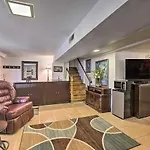 With Patio, 3 Mi To Grand Ole Opry Apartment Nashville
