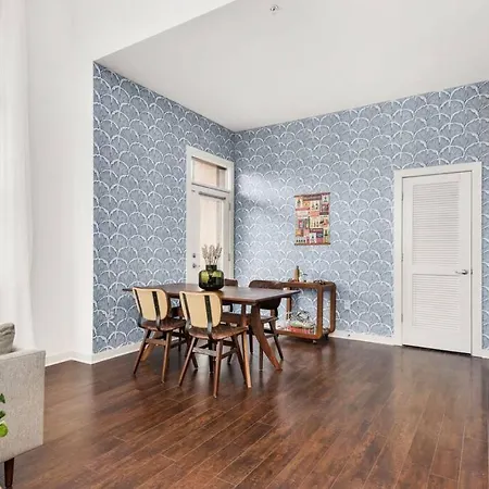 Music Row Pearls With Vandy And Belmont At Your Doorstep Apartment Nashville