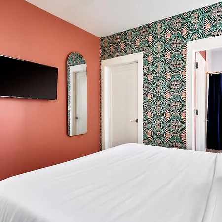 Airy Penthouse Loft In 12 South, Walk To So Much! *