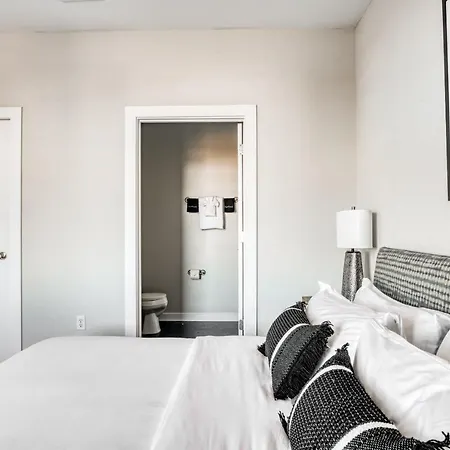 Apartment Cozysuites Music Row Spacious 2br W Free Parking