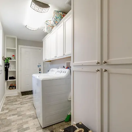 Holiday home 5 Points Walkable & 10 Min To Downtown *