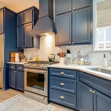 5 Points Walkable & 10 Min To Downtown Holiday home Nashville