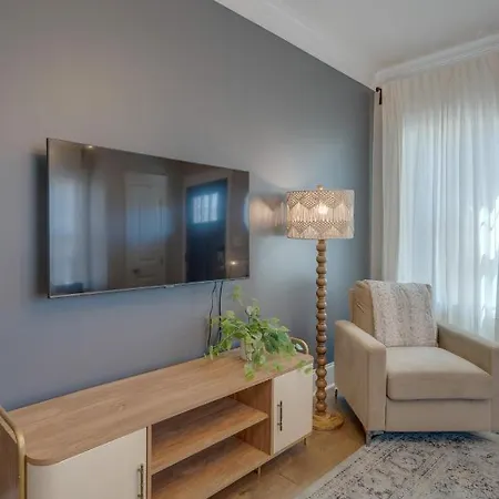 Southern Chic 10 Minutes From Downtown! * Nashville