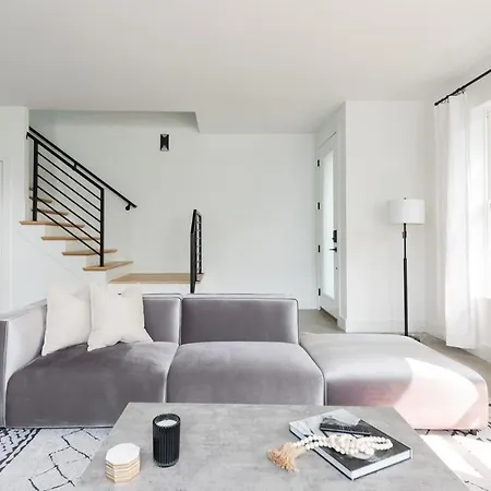 Modern Dt Luxury - Rooftop Views Holiday home Nashville