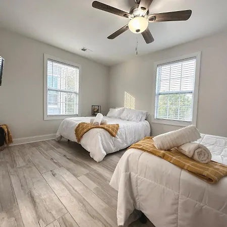30 Day In King Bed 3bd3ba Apartment Nashville