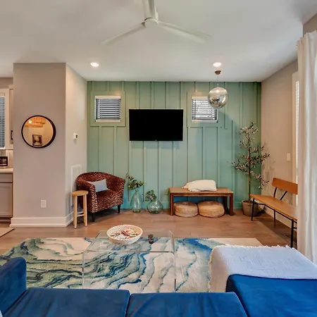 Holiday home Fall Promo, In Luxury,10 Min To Broadway *