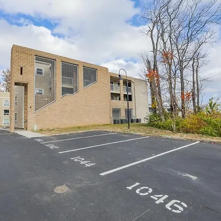 Walk To Broadway Riverfront With Pool * Nashville