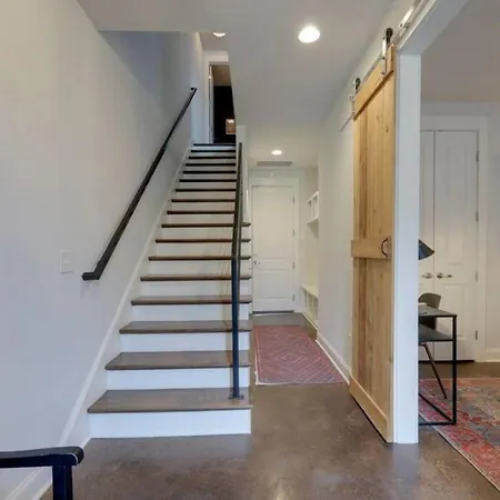 Weho Home, Geodis Park, Private Movie Theater! 10min To Broadway! Sleeps 10! * Nashville