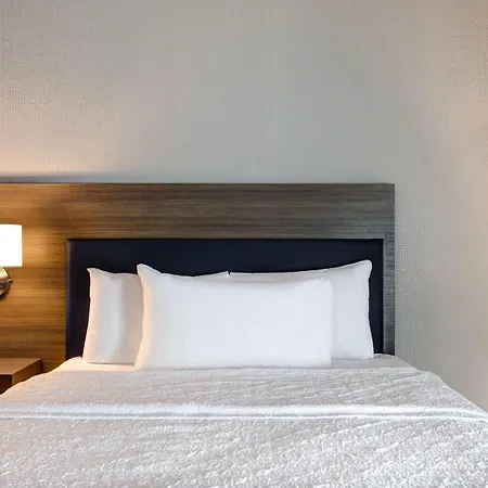 Hotel Home2 By Hilton Downtown-metrocenter Nashville