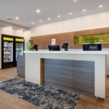 Hotel Home2 By Hilton Downtown-metrocenter Nashville
