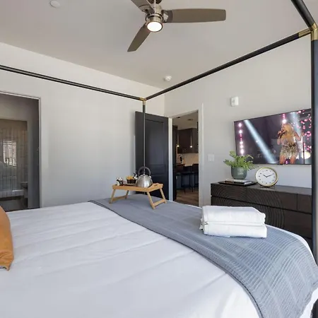 Midtown Melodies-odyssey-2 Units-heart Of Midtown Holiday home Nashville