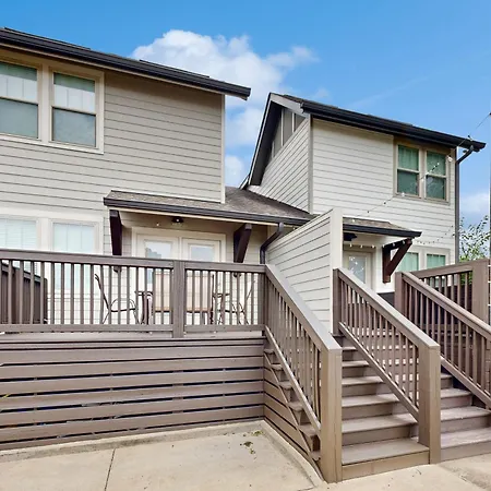 Magnolia Meadow Holiday home *