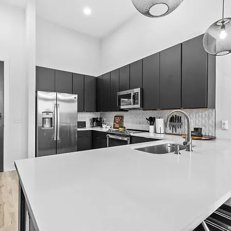 Apartment Legacy Nashville-skyline Views-1 Mile To Broadway-free Private Parking *