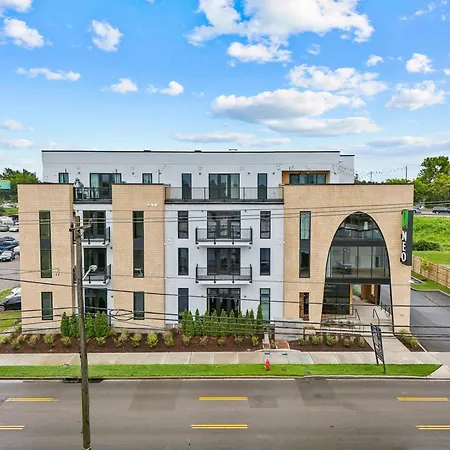 Legacy Nashville-skyline Views-1 Mile To Broadway-free Private Parking Apartment Nashville