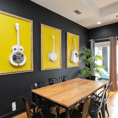 Grand Loft On Thee Broadway Strip
