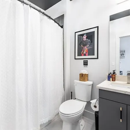 Downtown Midtown Vanderbilt, Honky Tonk Party Pad 2, Parking Gym Pool * Nashville