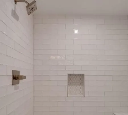 1050 East Trinity Lane, Unit 7 Hbr Apartment *