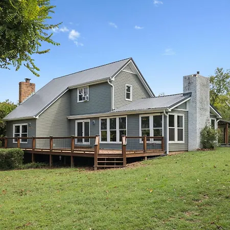 Huge Family Wildlife Retreat Close To The Lake *