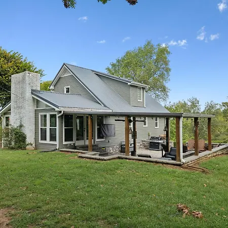 Holiday home Huge Family Wildlife Retreat Close To The Lake Nashville
