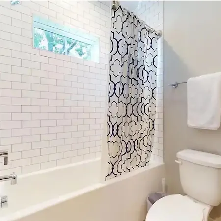 12 South Townhouse Close To Everything Holiday home *