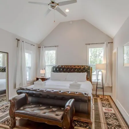 Holiday home Charmer The Nations Big Luxury *