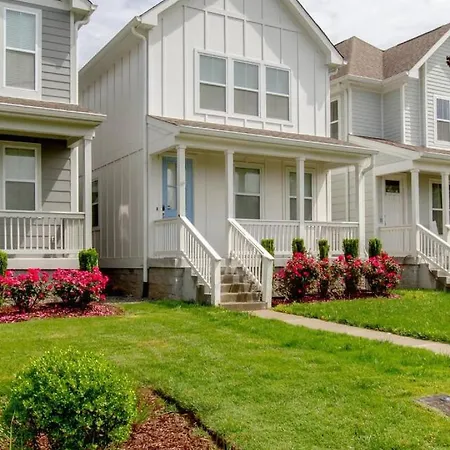 Holiday home Charmer The Nations Big Luxury *