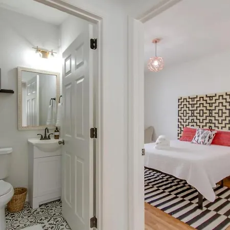 Cozy Downtown Charmer 3 Bedroom 2 Bath Walk To Gulch