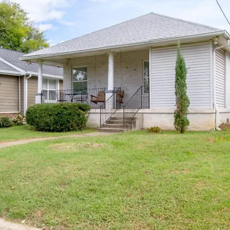 Cozy Downtown Charmer 3 Bedroom 2 Bath Walk To Gulch Nashville