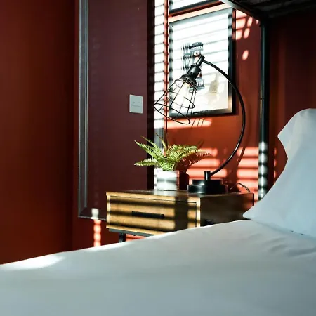 Large Royal Townhome Beautiful Design And Rooftop Holiday home