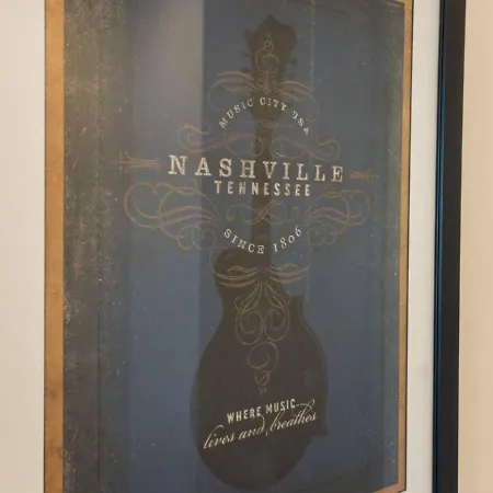 Large Royal Townhome Beautiful Design And Rooftop Nashville