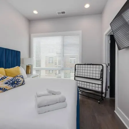 Holiday home Sapphire Loft 4 Bedroom 4.5 Bath Rooftop Patio Nashville