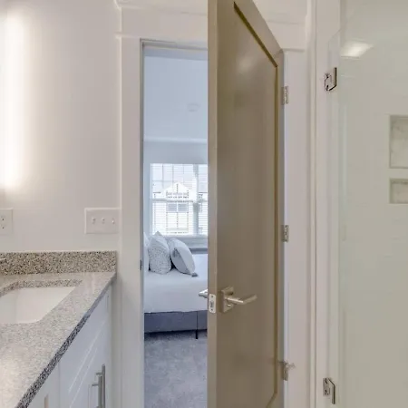 Holiday home Two Side By Side Townhomes West Luxury