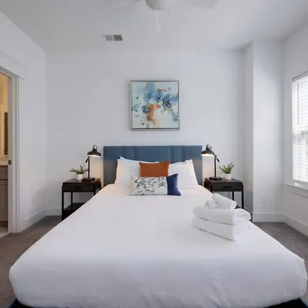 Holiday home Two Side By Side Townhomes West Luxury Nashville