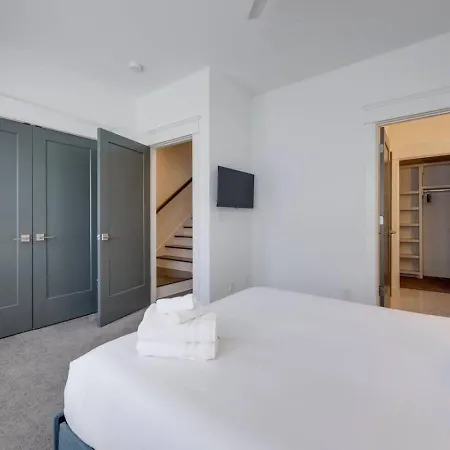Two Side By Side Townhomes West Luxury *